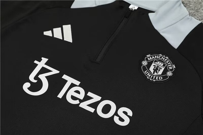 Manchester United Black Training Tracksuit 24/25