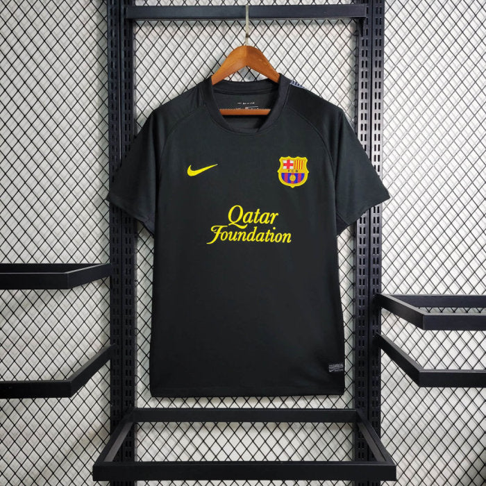 Barcelona 11/12 Away