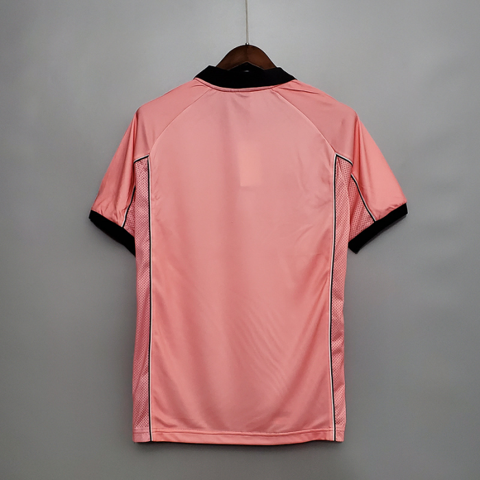 Juventus 97/98 Away