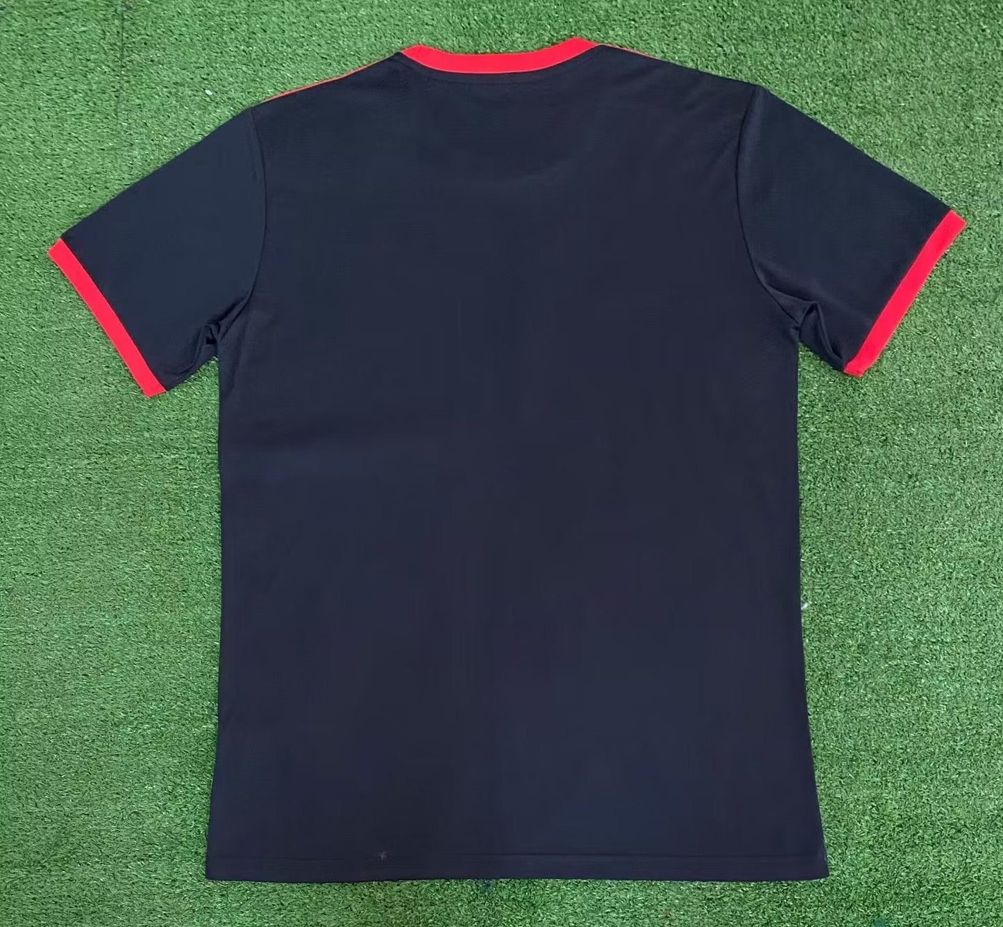 Japan 23/24 Black