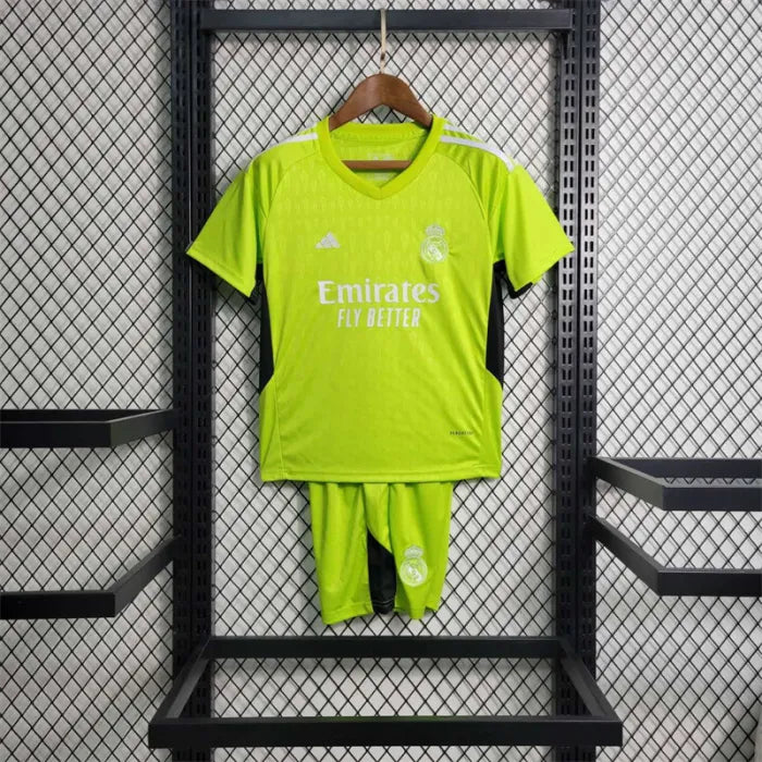 Real Madrid  Goalkeeper kit 23/24 Kids