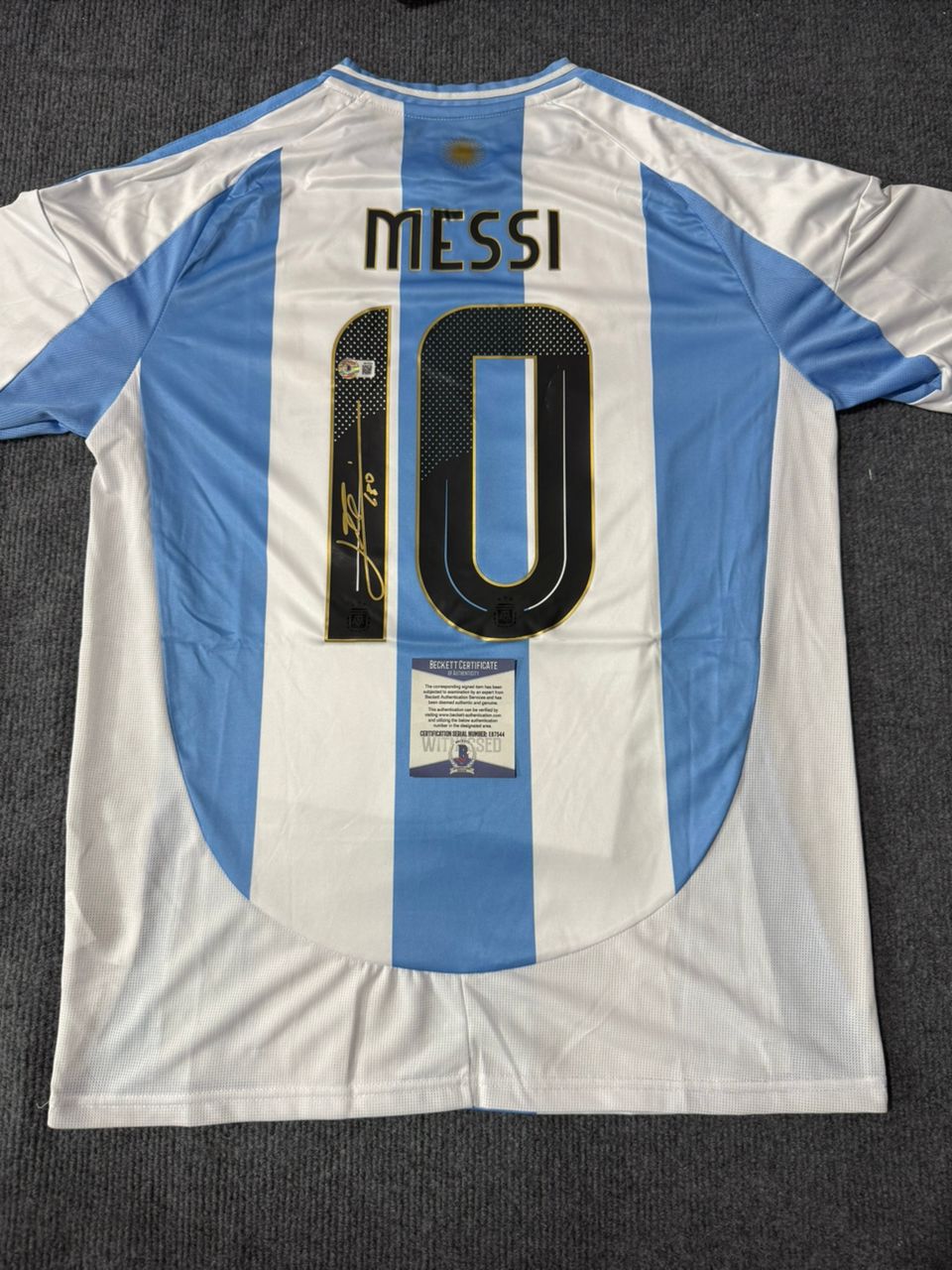 Signed Lionel Messi Argentina 24/25 Becket