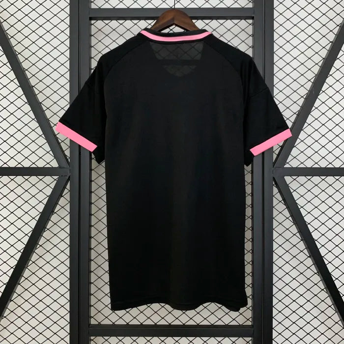 Real Madrid Pink Gucci Snake