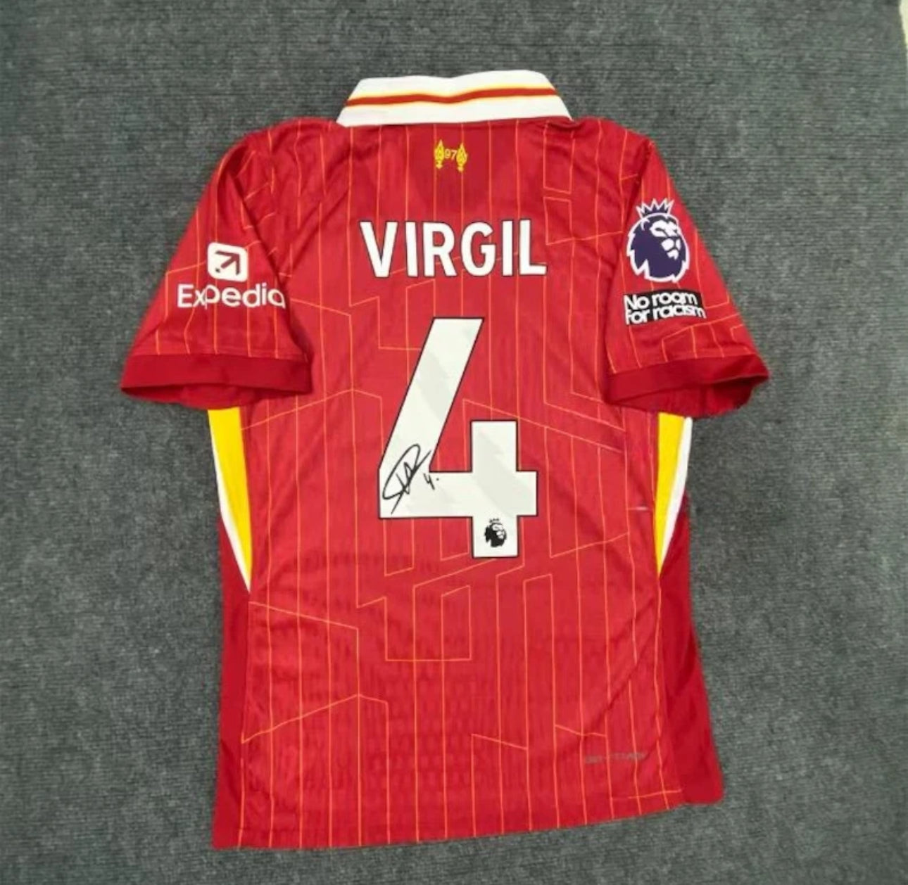 Liverpool “Virgil van dijk”  Signed Jersey