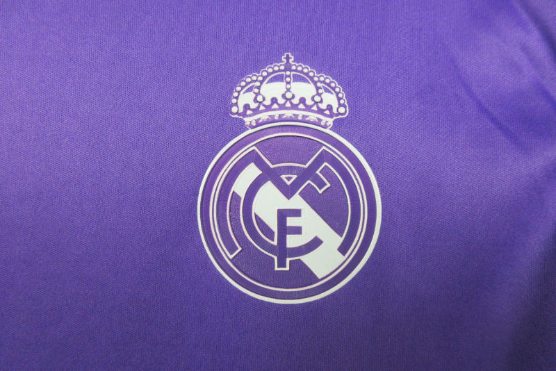 Real Madrid 16/17 Retro Away Long Sleeve