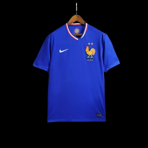 France 24/25 Home