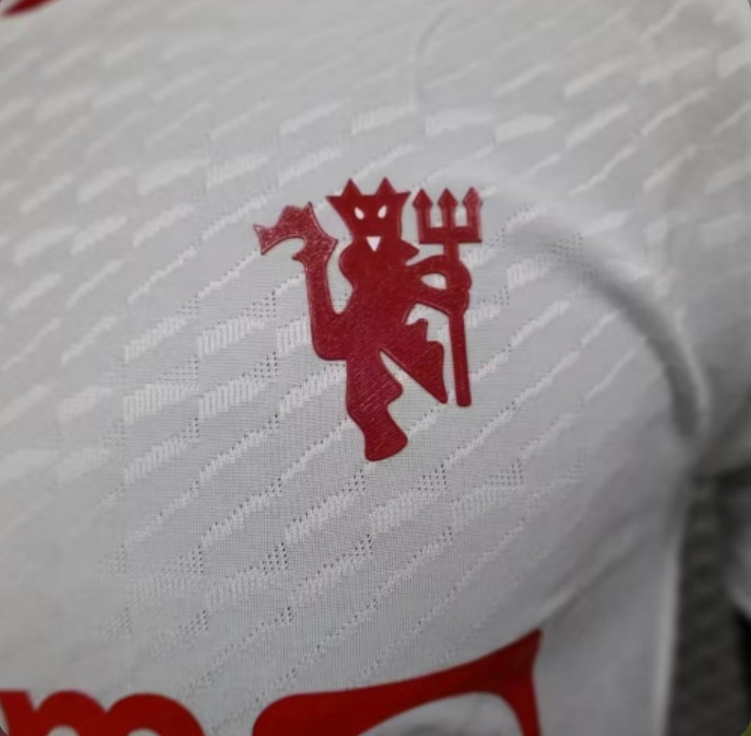 Manchester United 23/24 Player Version Away