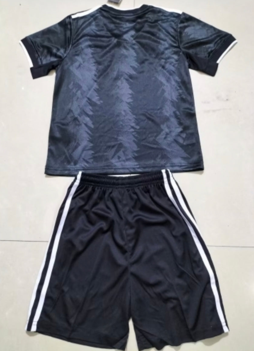 Juventus 22/23 Away Kids