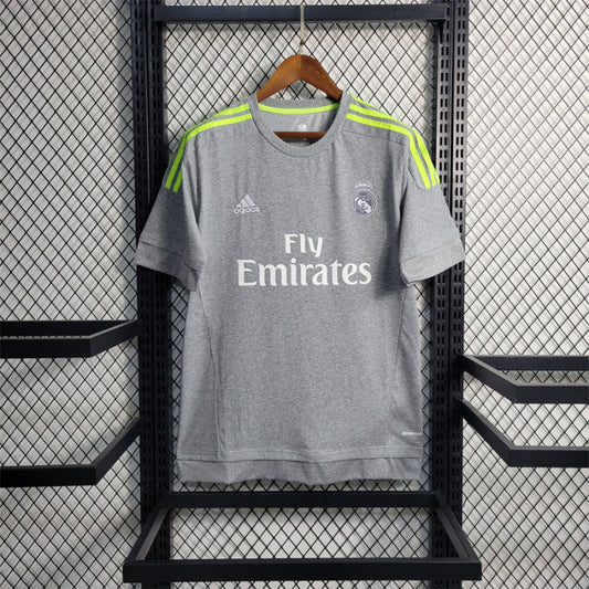 Real Madrid 15/16 Away
