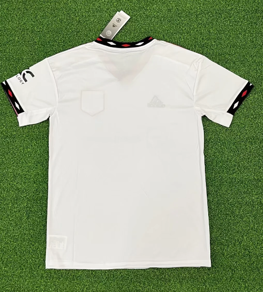 Manchester United 22/23 Away