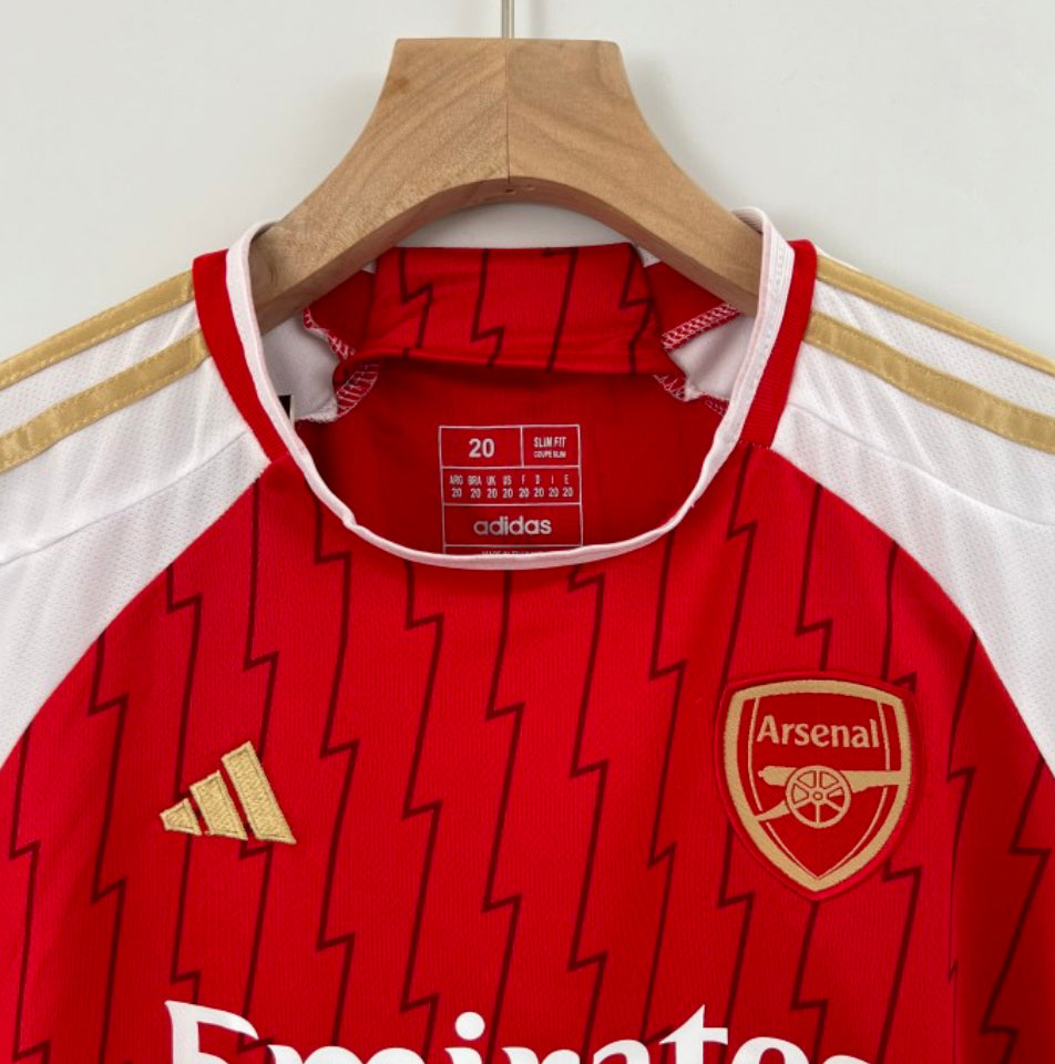 Arsenal 23/24 home kids