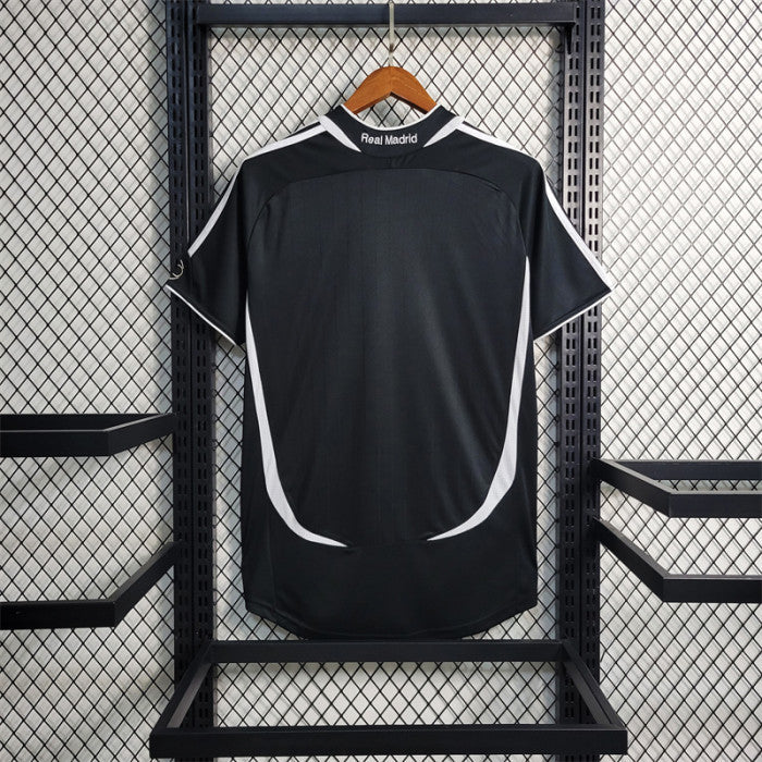 Real Madrid 06/07 Retro Away