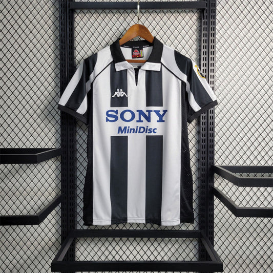 Juventus 97/98 Retro Home
