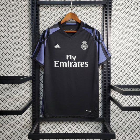 Real Madrid 16/17 third