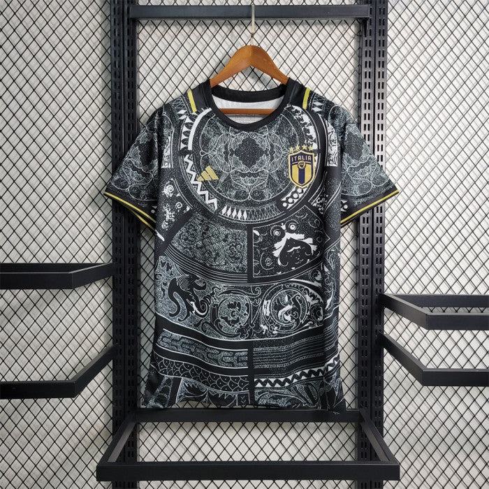 Italy Concept Black