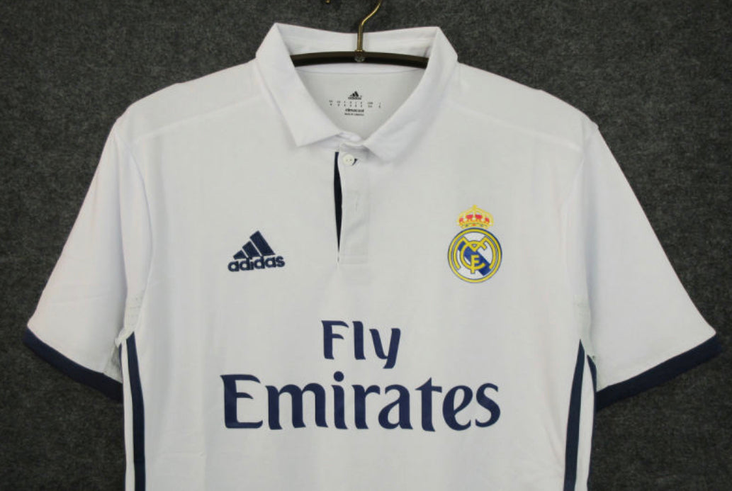 Real Madrid 16/17 Home
