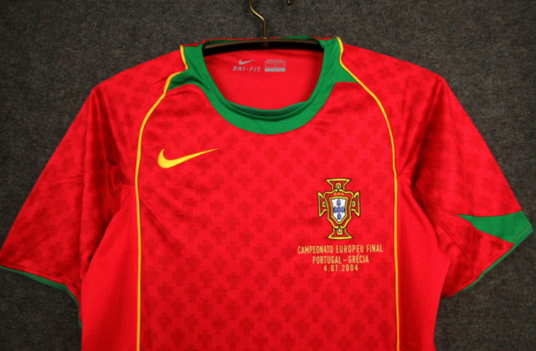 Retro portugal 2004 home