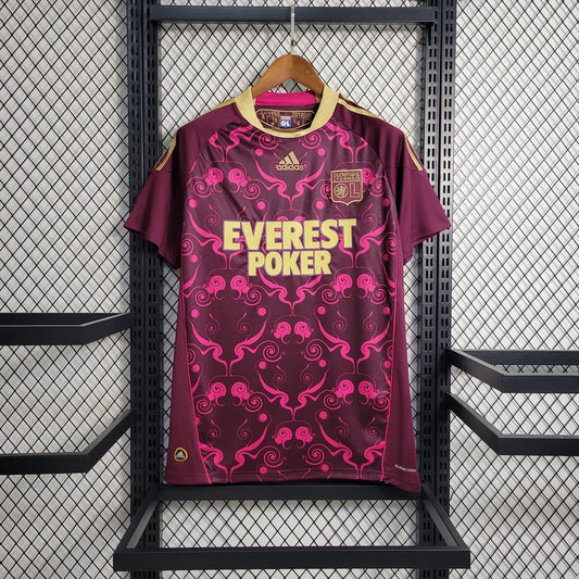 Lyon 10/11 Retro Away